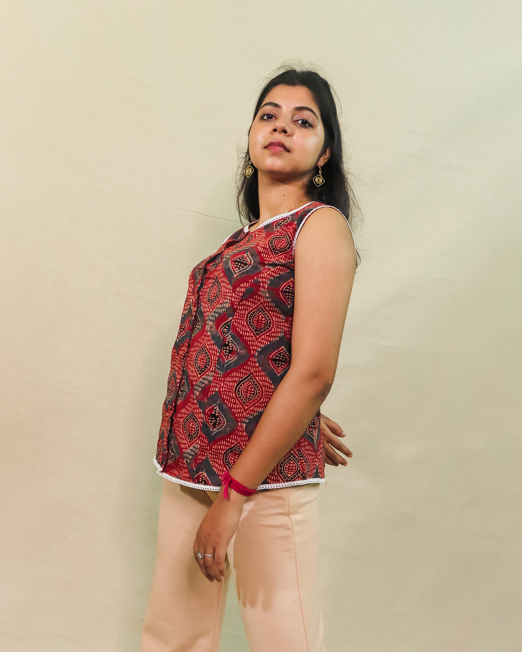 Red Amor Vest Top