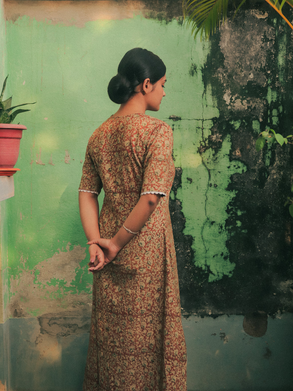 Brown Gulbahar Scoop Neck Maxi Dress