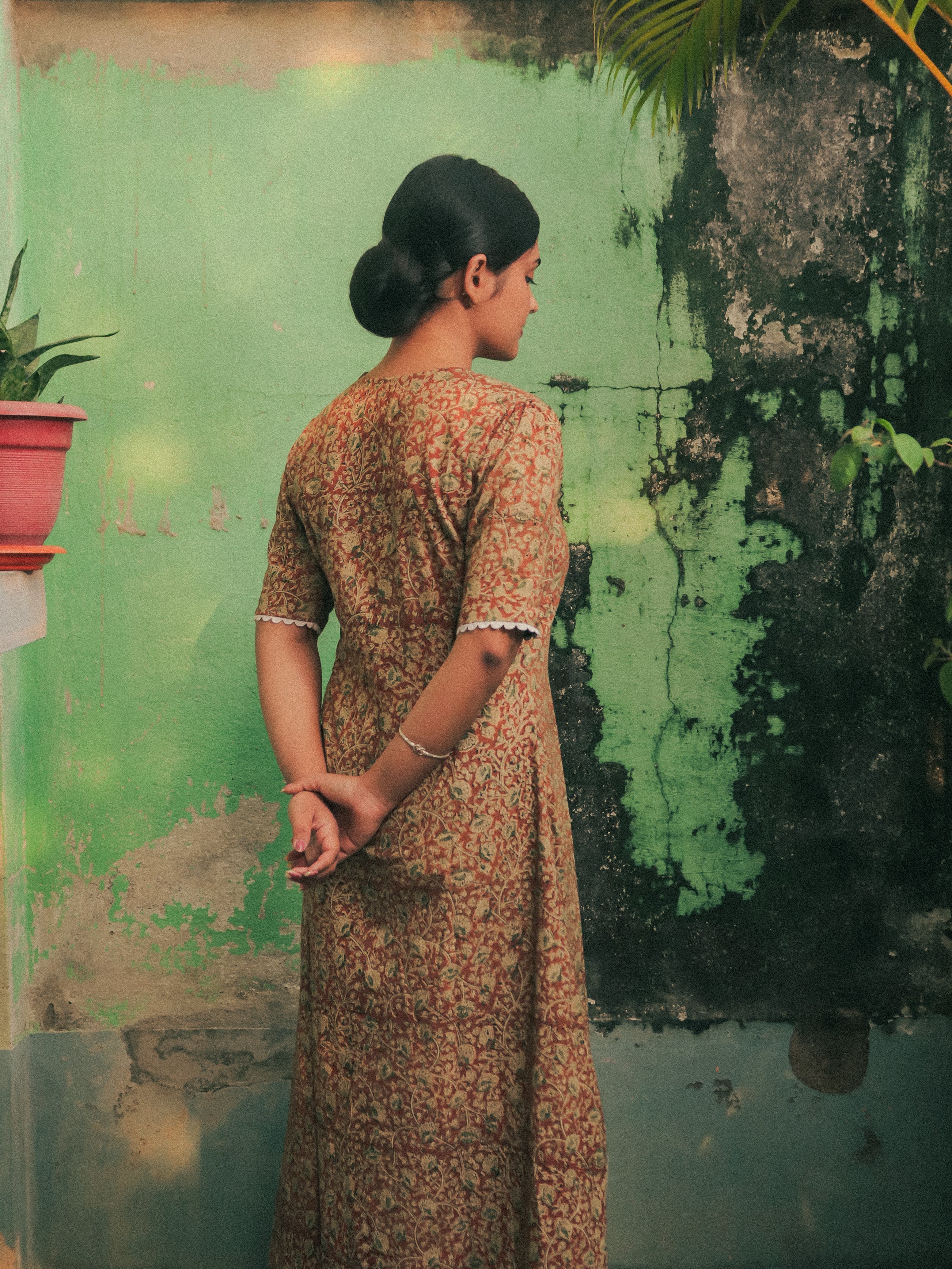 Brown Gulbahar Scoop Neck Maxi Dress