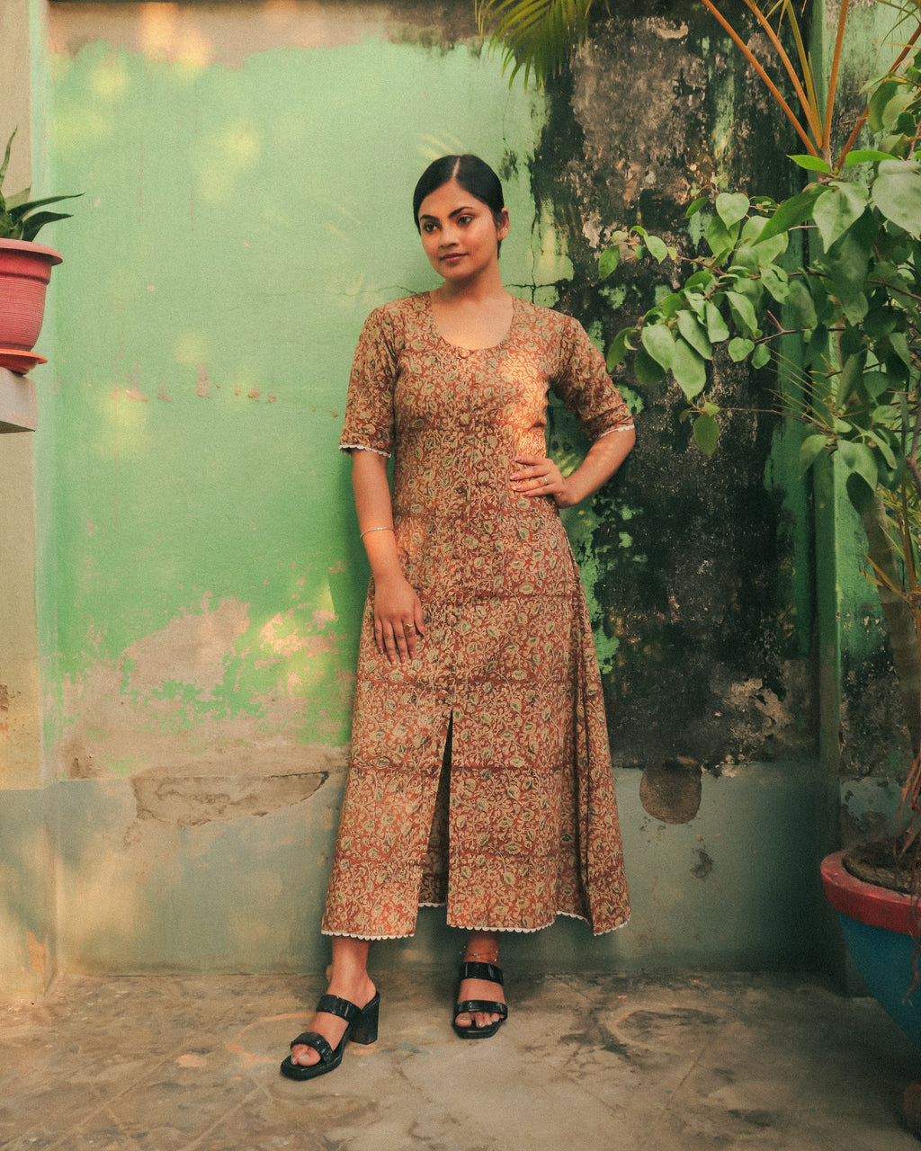Brown Gulbahar Scoop Neck Maxi Dress