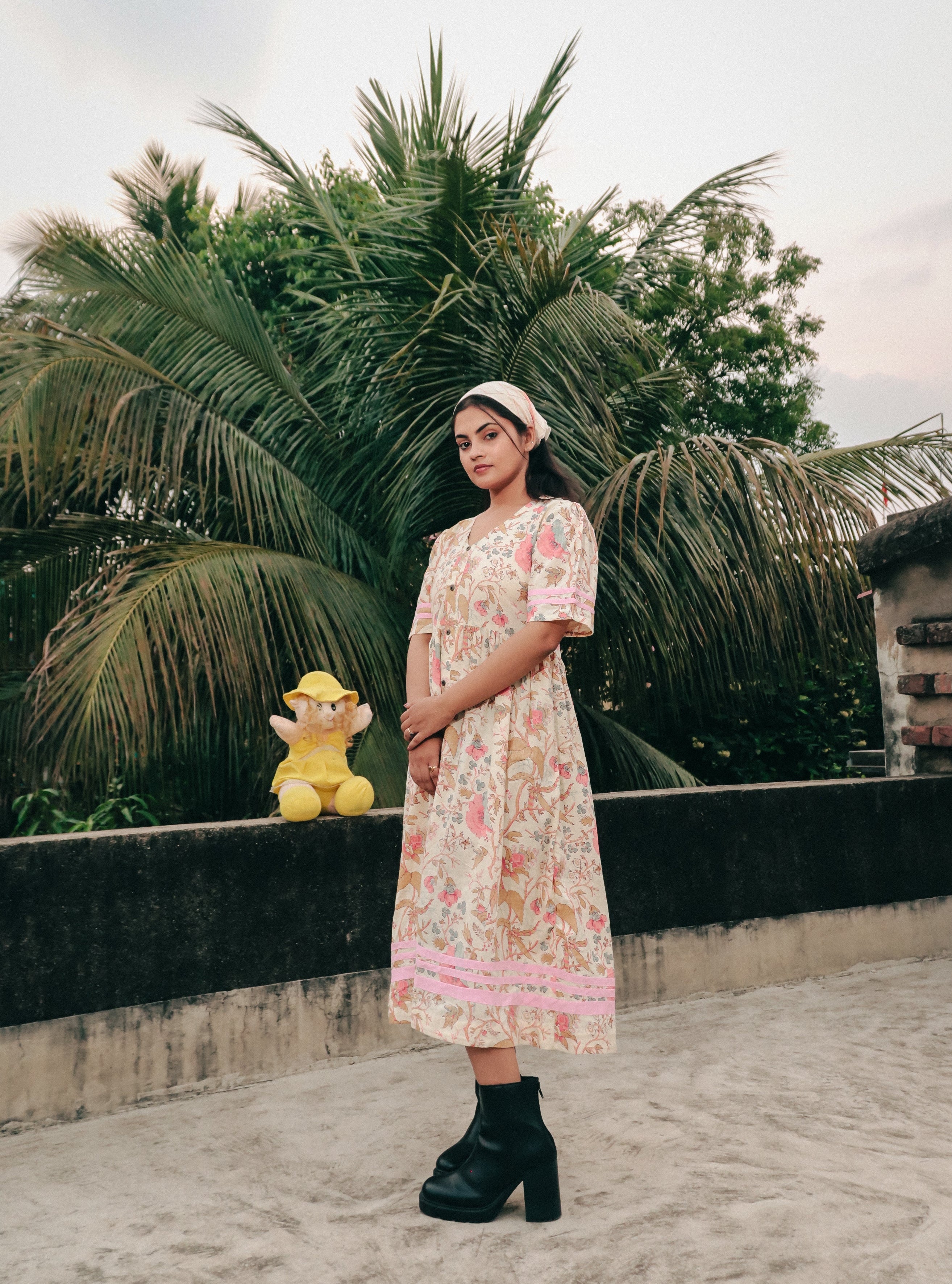 Gulbahar V-Neck Midi Dress